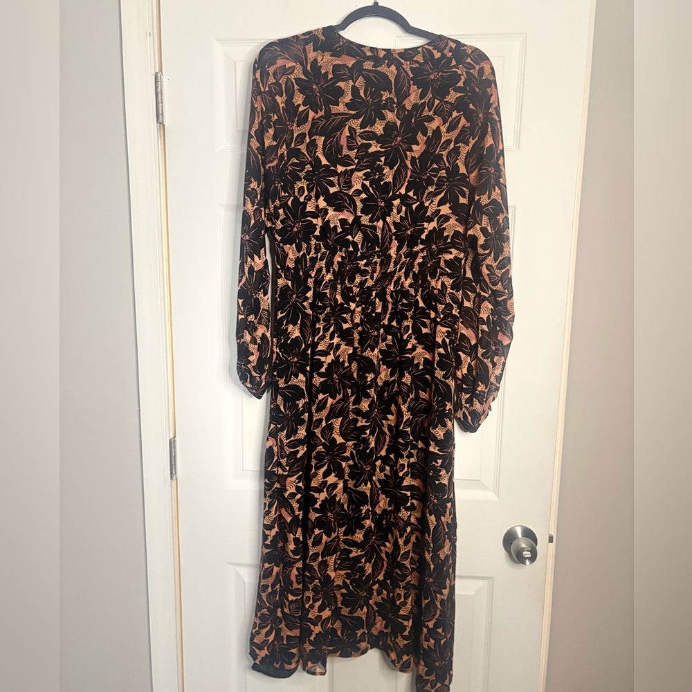 Chic Long Sleeve Floral Dress